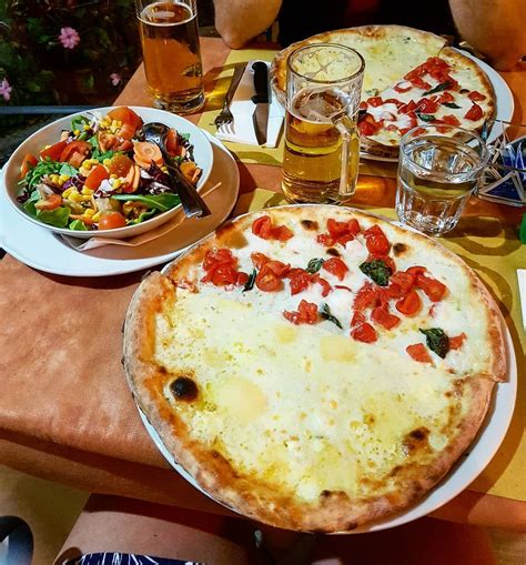 Coastal pizza - A firecracker 裡 of a menu taking us into November ‘Winter’s Coming’ is back & this time feeling like it’s properly arrived! A hotpot of steaming joy on a scrumptious Neapolitan crust. We...